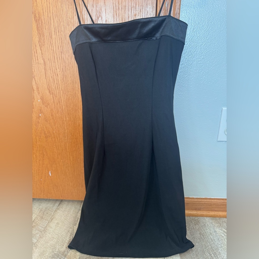 Rhapsody LG black short satin like dress skinny strap Satin ribbon detail on top